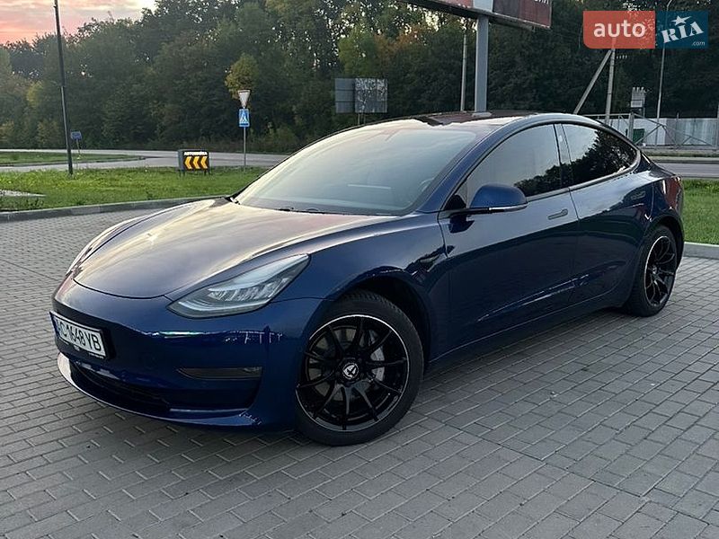 Седан Tesla Model 3 2019 в Луцке фото 19 Седан Tesla Model 3 2019 в Луцке