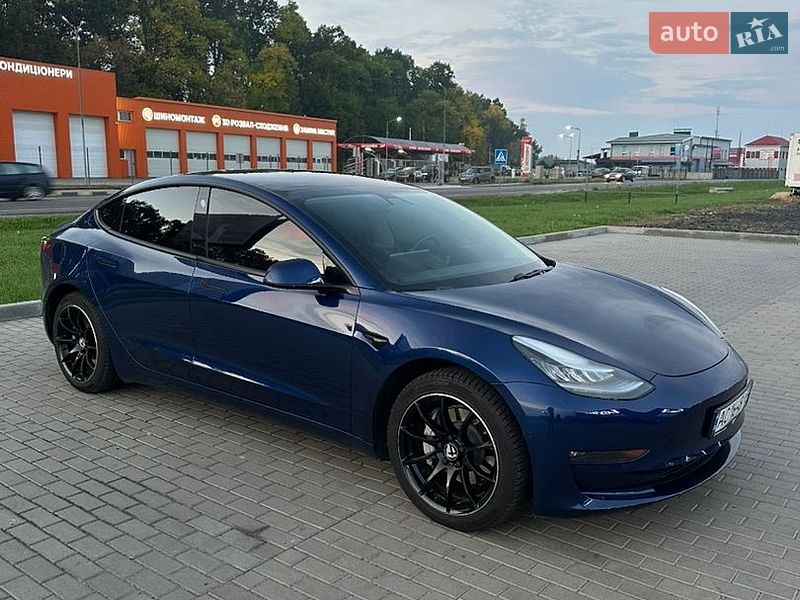 Седан Tesla Model 3 2019 в Луцке фото 23 Седан Tesla Model 3 2019 в Луцке