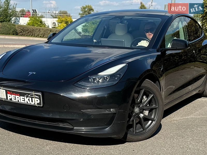 Седан Tesla Model 3 2021 в Киеве фото 5 Седан Tesla Model 3 2021 в Киеве
