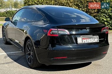 Седан Tesla Model 3 2021 в Киеве фото 8 Седан Tesla Model 3 2021 в Киеве
