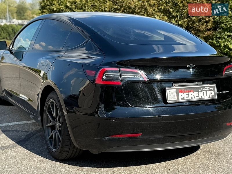 Седан Tesla Model 3 2021 в Киеве фото 8 Седан Tesla Model 3 2021 в Киеве