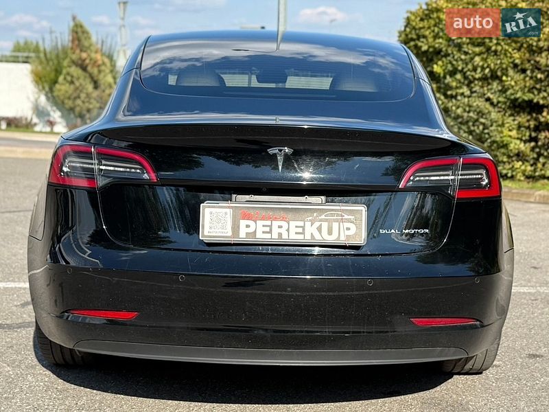 Седан Tesla Model 3 2021 в Киеве фото 9 Седан Tesla Model 3 2021 в Киеве