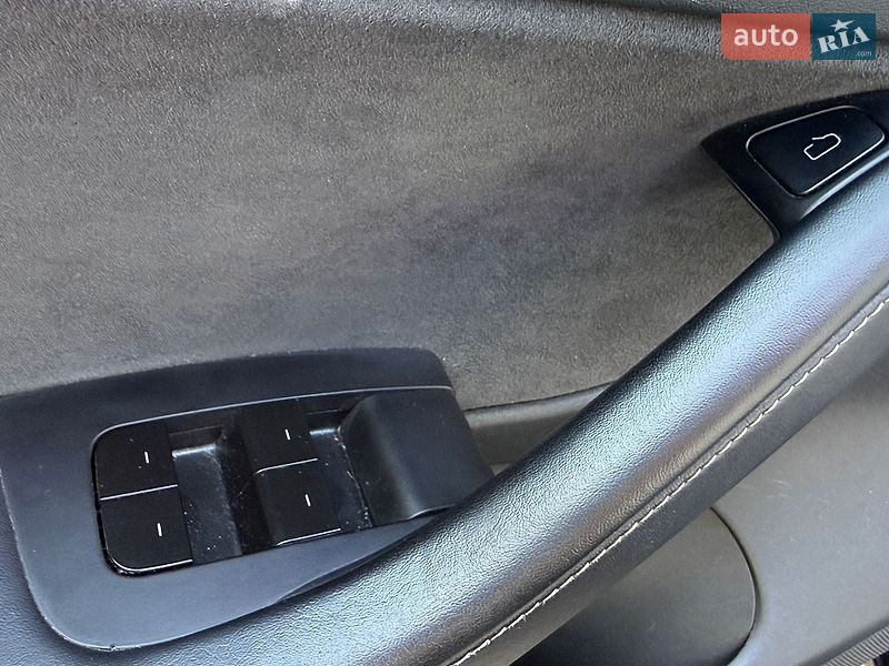 Седан Tesla Model 3 2021 в Киеве фото 16 Седан Tesla Model 3 2021 в Киеве