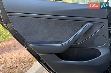 Седан Tesla Model 3 2021 в Киеве фото 20 Седан Tesla Model 3 2021 в Киеве
