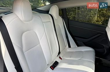 Седан Tesla Model 3 2021 в Киеве фото 24 Седан Tesla Model 3 2021 в Киеве