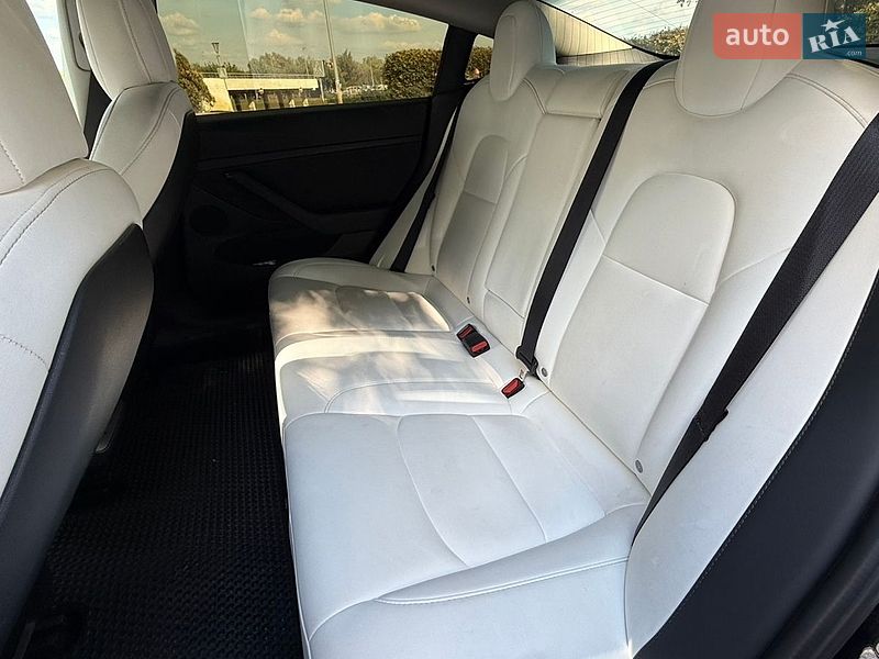 Седан Tesla Model 3 2021 в Киеве фото 22 Седан Tesla Model 3 2021 в Киеве