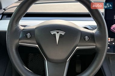 Седан Tesla Model 3 2021 в Киеве фото 30 Седан Tesla Model 3 2021 в Киеве