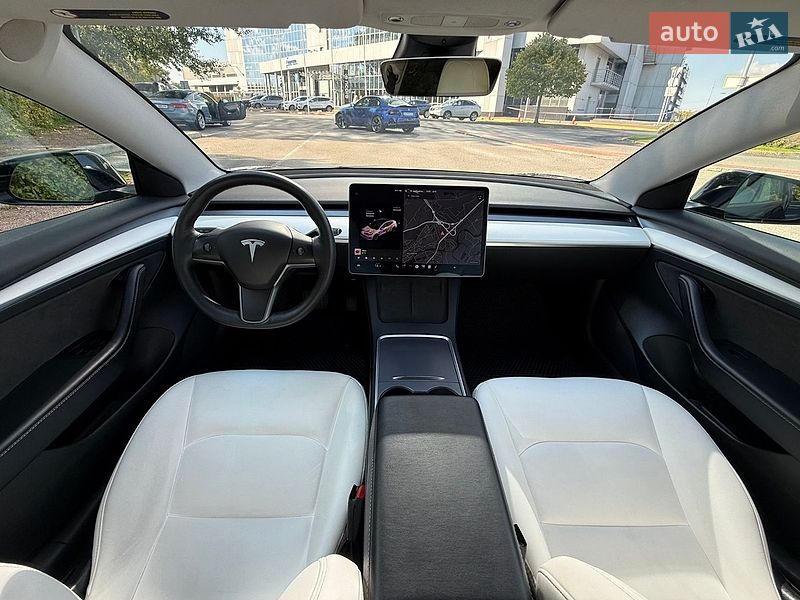 Седан Tesla Model 3 2021 в Киеве фото 34 Седан Tesla Model 3 2021 в Киеве