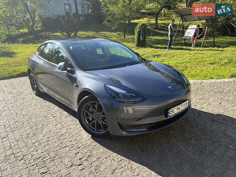 Седан Tesla Model 3 2022 в Бориславі фото Седан Tesla Model 3 2022 в Бориславі