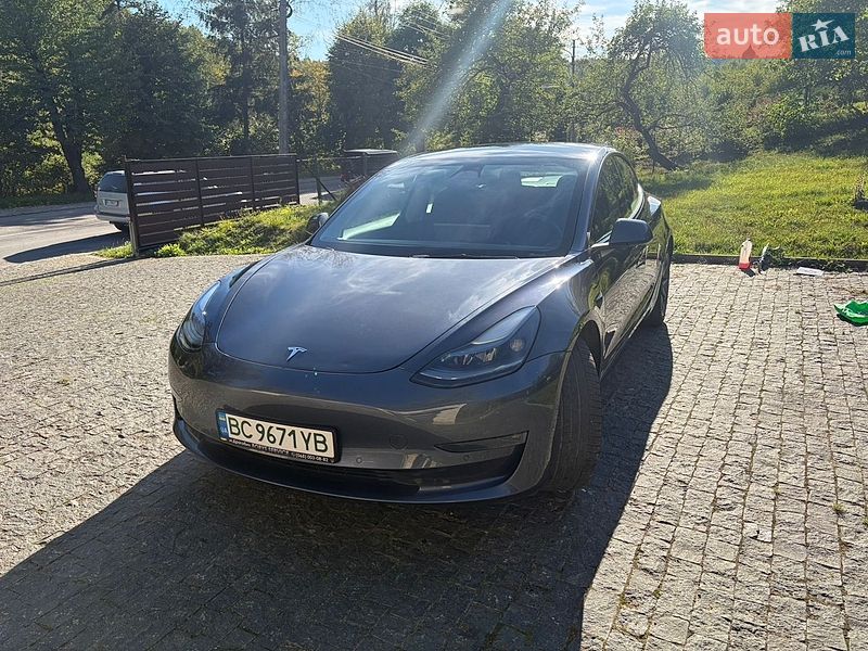 Седан Tesla Model 3 2022 в Бориславі фото 2 Седан Tesla Model 3 2022 в Бориславі