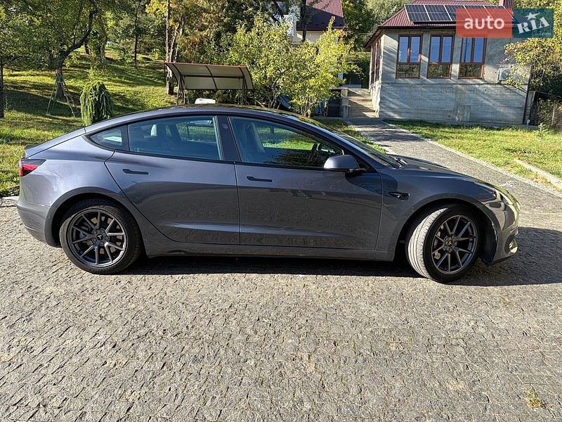 Седан Tesla Model 3 2022 в Бориславі фото 3 Седан Tesla Model 3 2022 в Бориславі