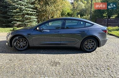 Седан Tesla Model 3 2022 в Бориславі фото 4 Седан Tesla Model 3 2022 в Бориславі