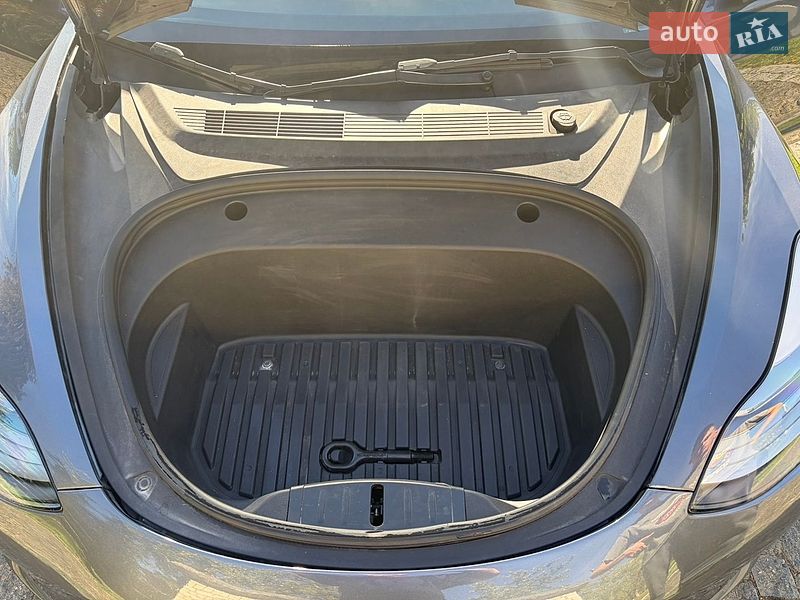 Седан Tesla Model 3 2022 в Бориславі фото 8 Седан Tesla Model 3 2022 в Бориславі