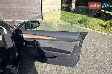 Седан Tesla Model 3 2022 в Бориславі фото 14 Седан Tesla Model 3 2022 в Бориславі