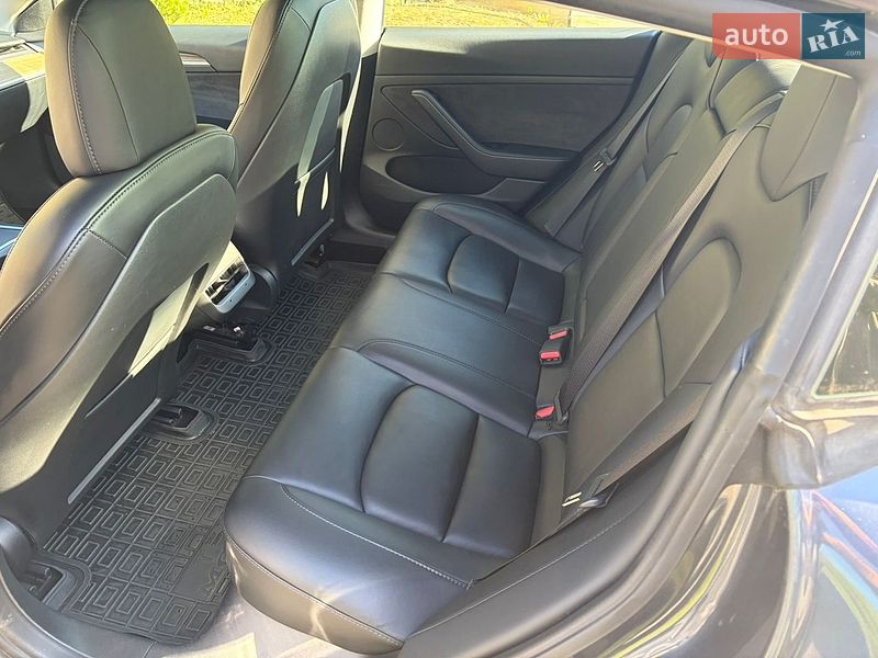 Седан Tesla Model 3 2022 в Бориславі фото 16 Седан Tesla Model 3 2022 в Бориславі