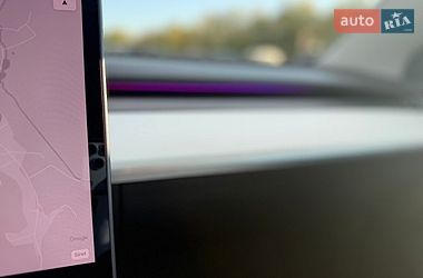 Седан Tesla Model 3 2021 в Коломые