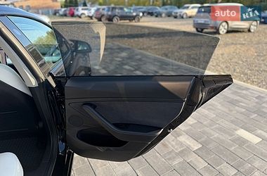 Седан Tesla Model 3 2021 в Коломые