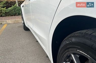 Седан Tesla Model 3 2020 в Києві