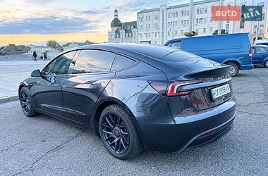 Седан Tesla Model 3 2024 в Харкові фото 10 Седан Tesla Model 3 2024 в Харкові