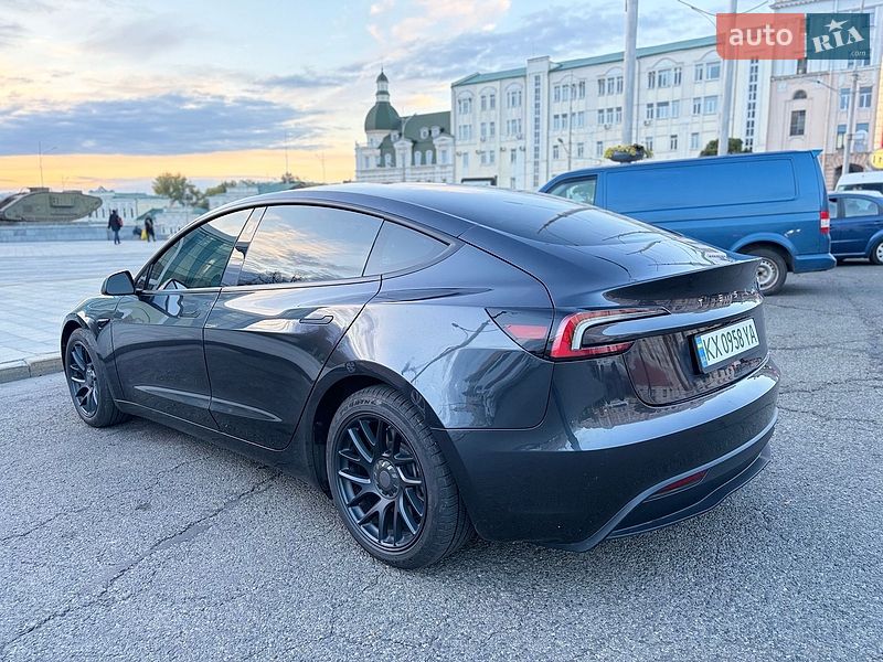 Седан Tesla Model 3 2024 в Харкові фото 10 Седан Tesla Model 3 2024 в Харкові