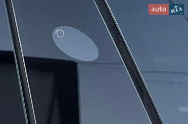Седан Tesla Model 3 2021 в Львові