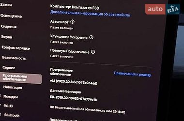 Седан Tesla Model 3 2021 в Львові