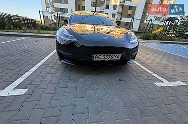 Седан Tesla Model 3 2018 в Луцке