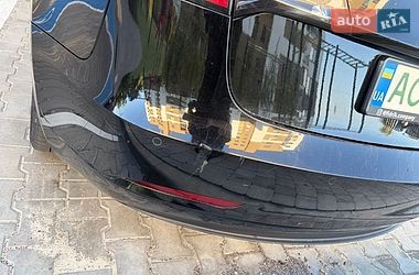 Седан Tesla Model 3 2018 в Луцке