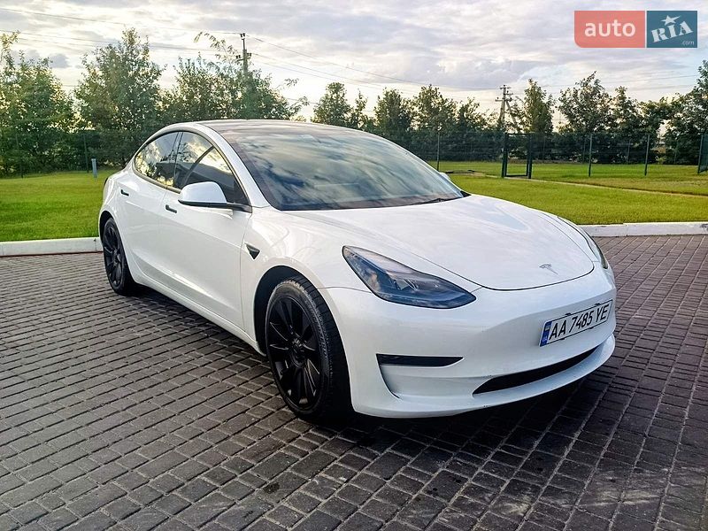 Tesla Model 3 2022 Tesla Model 3 2022