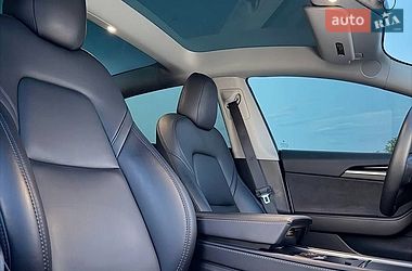 Седан Tesla Model 3 2022 в Одесі