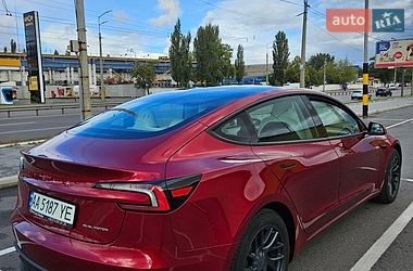 Седан Tesla Model 3 2024 в Киеве
