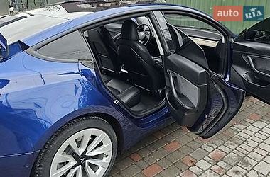 Седан Tesla Model 3 2020 в Рівному