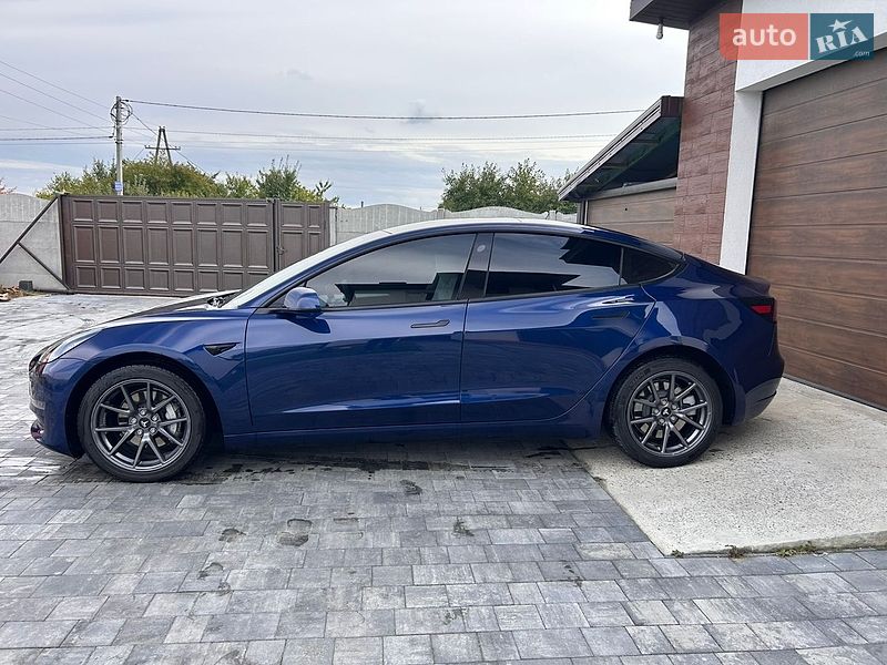 Седан Tesla Model 3 2022 в Полтаві фото 4 Седан Tesla Model 3 2022 в Полтаві