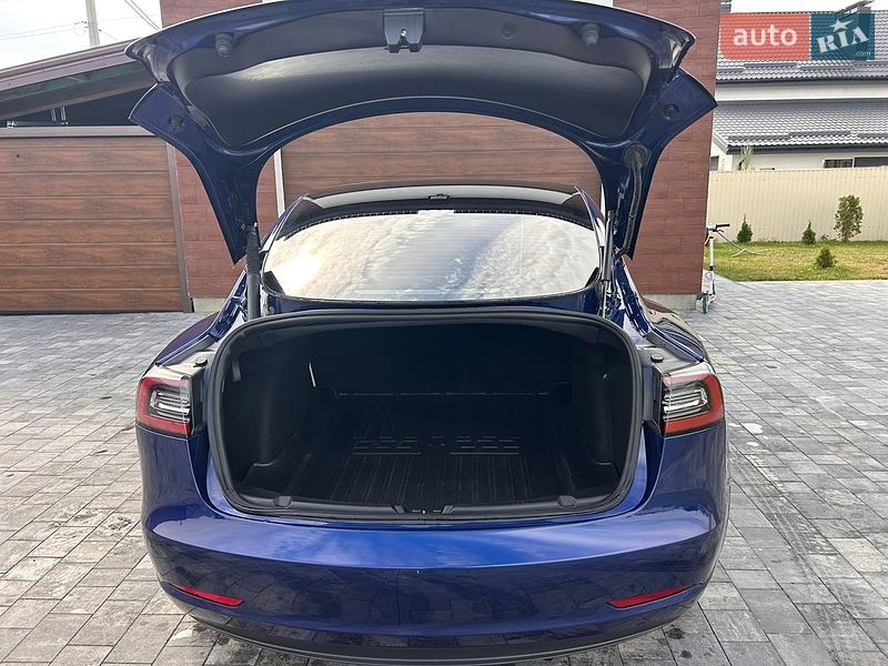 Седан Tesla Model 3 2022 в Полтаві фото 18 Седан Tesla Model 3 2022 в Полтаві