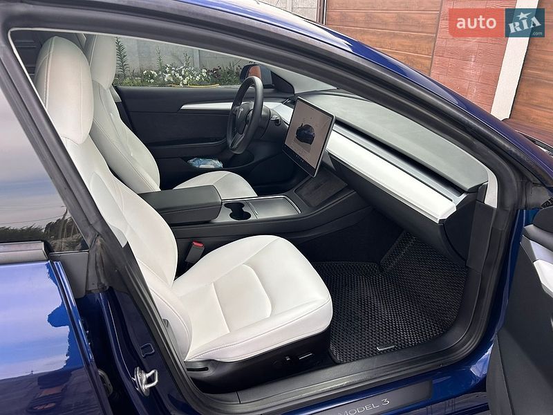 Седан Tesla Model 3 2022 в Полтаві фото 21 Седан Tesla Model 3 2022 в Полтаві