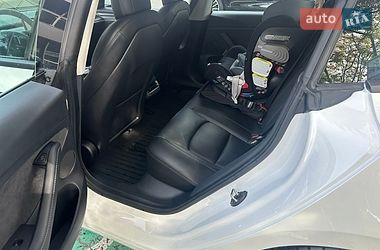 Седан Tesla Model 3 2021 в Могилев-Подольске