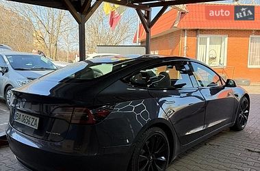 Седан Tesla Model 3 2018 в Кривом Роге