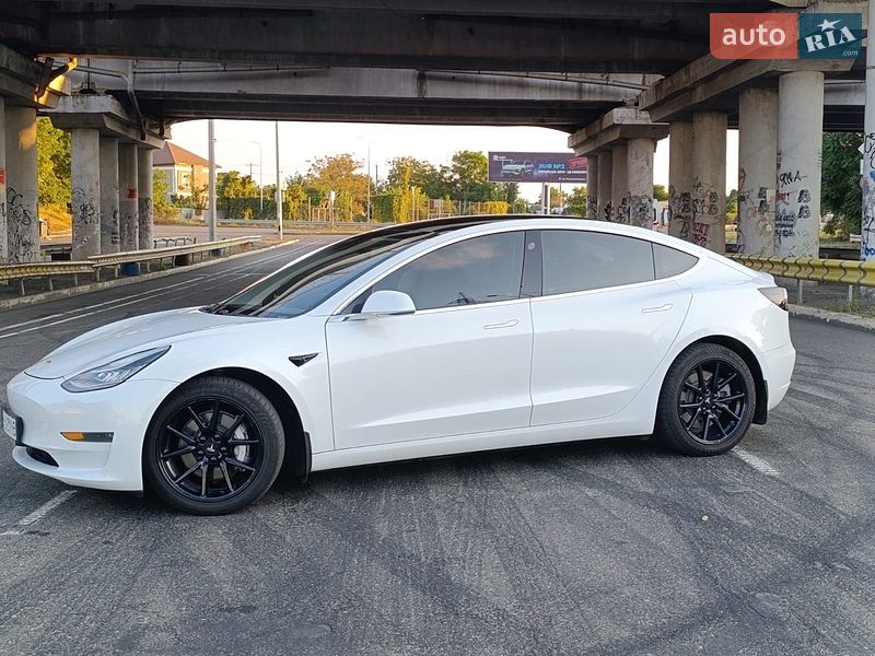 Седан Tesla Model 3 2019 в Одессе фото 6 Седан Tesla Model 3 2019 в Одессе