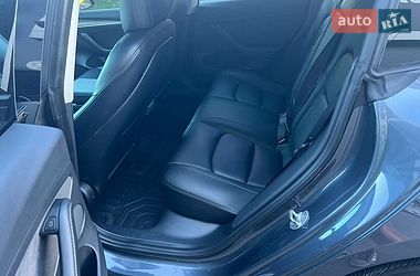 Седан Tesla Model 3 2022 в Києві