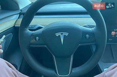 Седан Tesla Model 3 2022 в Києві