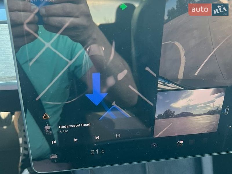 Седан Tesla Model 3 2022 в Києві