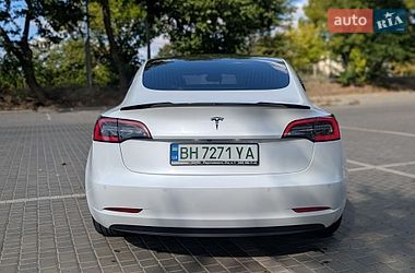 Седан Tesla Model 3 2019 в Одессе