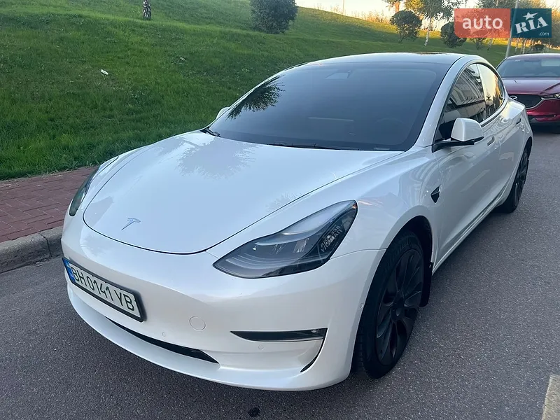 Tesla Model 3