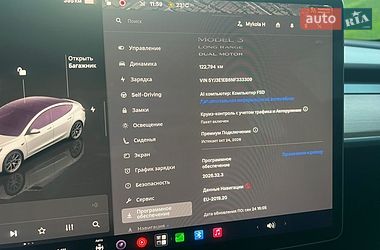 Седан Tesla Model 3 2022 в Киеве