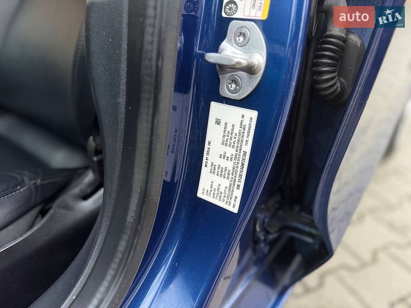Седан Tesla Model 3 2022 в Ивано-Франковске