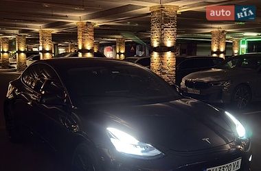 Седан Tesla Model 3 2020 в Одессе