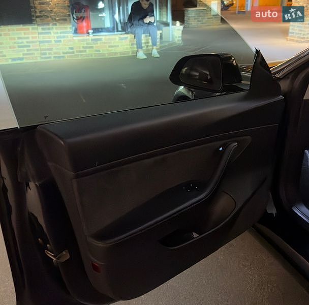 Седан Tesla Model 3 2020 в Одессе