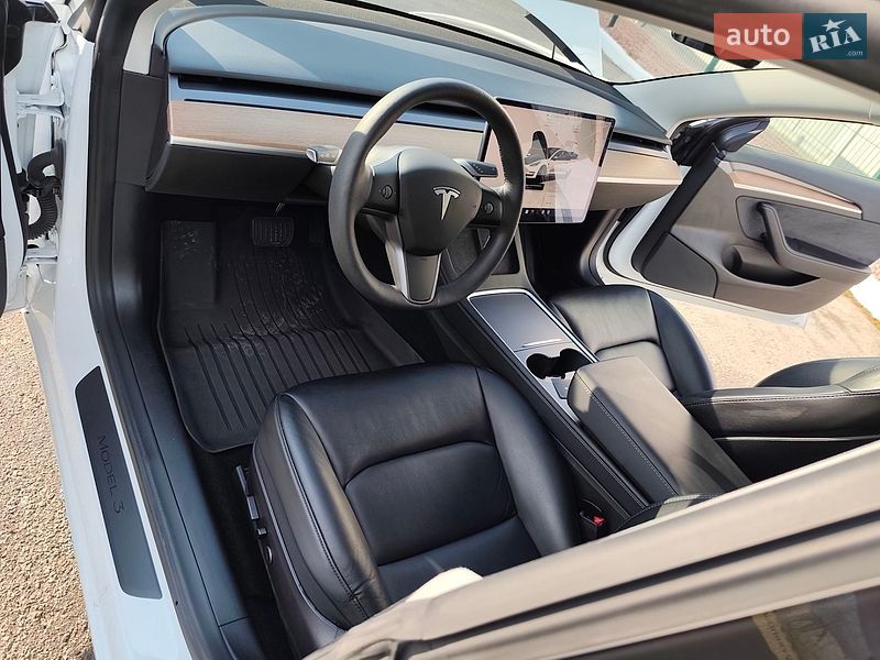 Седан Tesla Model 3 2022 в Харькове
