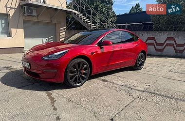 Седан Tesla Model 3 2020 в Дніпрі