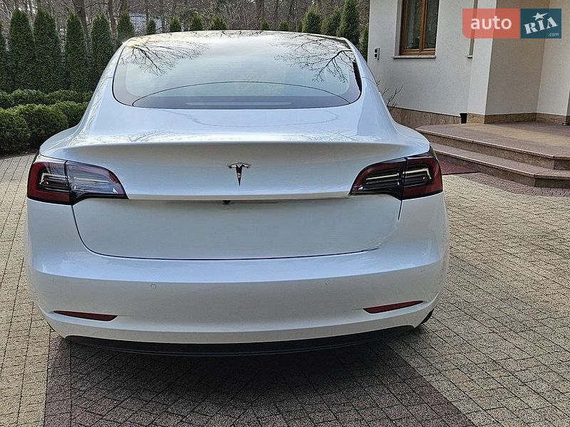 Седан Tesla Model 3 2023 в Виннице фото 5 Седан Tesla Model 3 2023 в Виннице